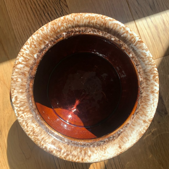 Vintage Hull Pottery Brown Bean Pot+Lid Glazed/Oven Proof Made in USA - Picture 5 of 6